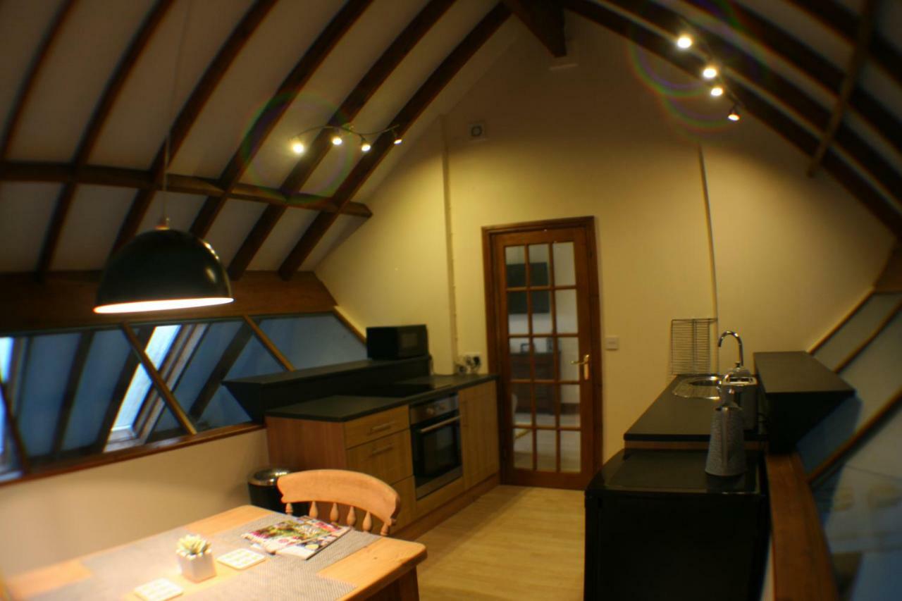 Hooters Apartment Ev Point Wadebridge Extérieur photo