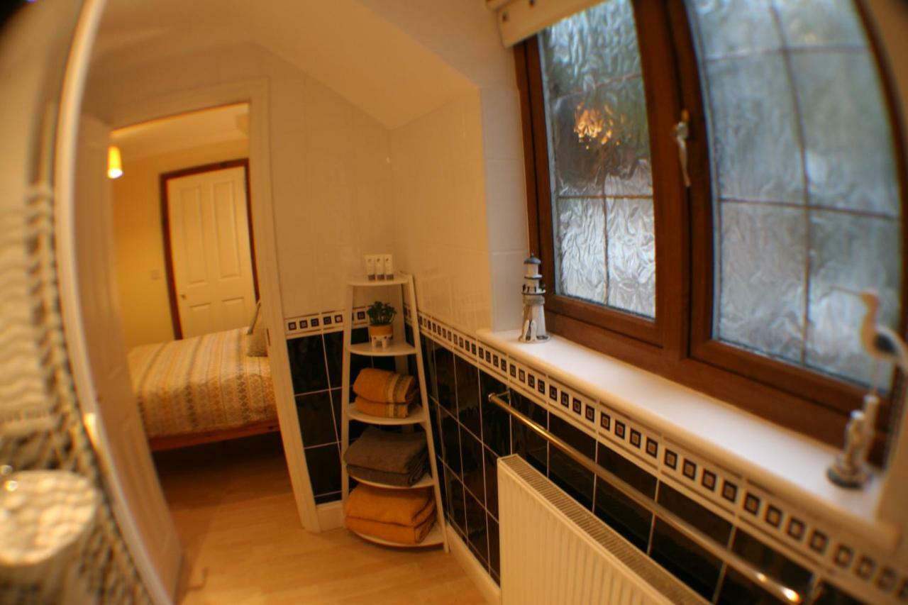 Hooters Apartment Ev Point Wadebridge Extérieur photo