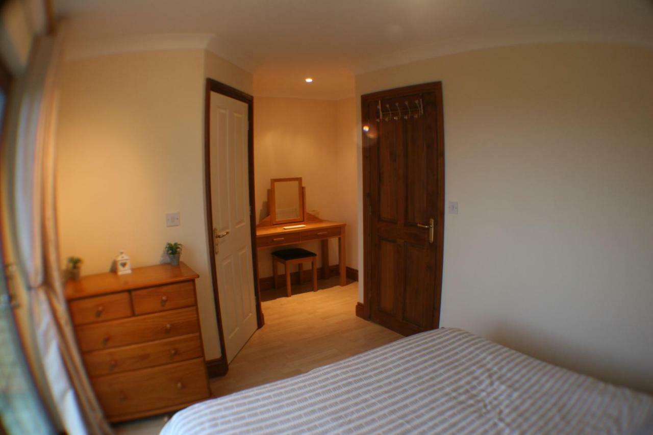 Hooters Apartment Ev Point Wadebridge Extérieur photo